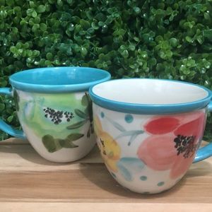 Pioneer women two ceramic mugs
